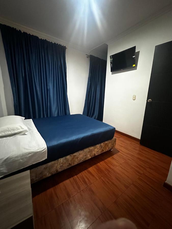 Hotel Artistico Bogota Bagian luar foto